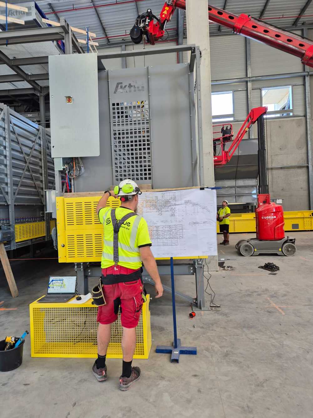 Montáž linky na třídění odpadu