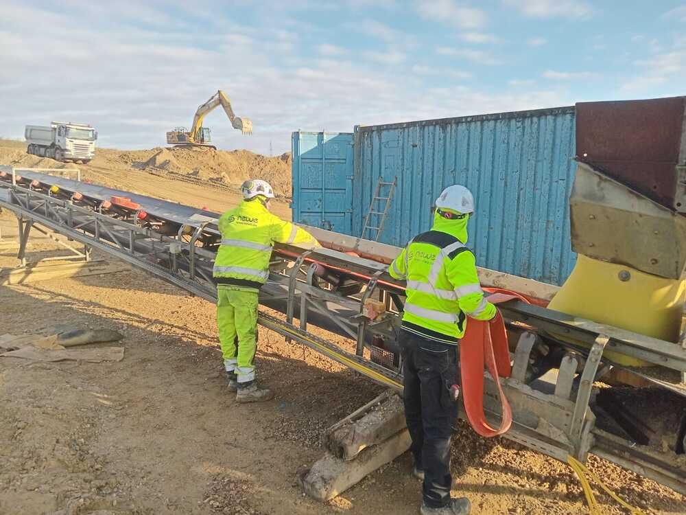 Oprava dopravníkové technologie